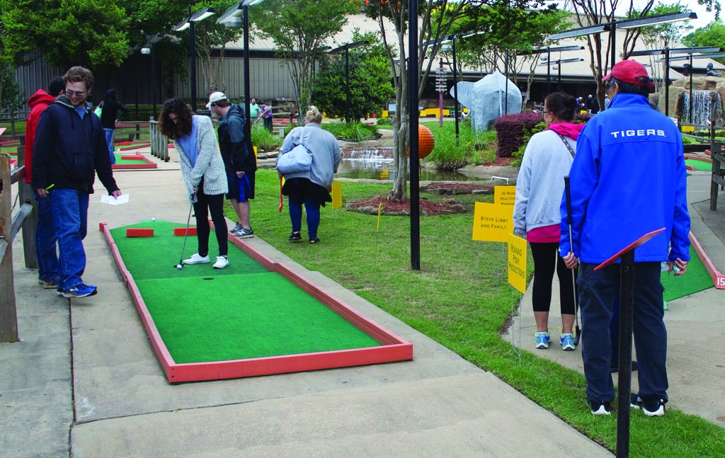 This Year, Hillel’s Yiddishe Cup Asks a Question: What’s Your Hillel Story?